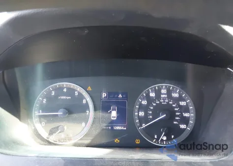 2016 Hyundai Sonata Se z USA, uszkodzony, nr VIN 5NPE24AF1GH281152